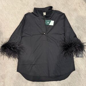 BNWT Tucker buck Black Willow Feather Top